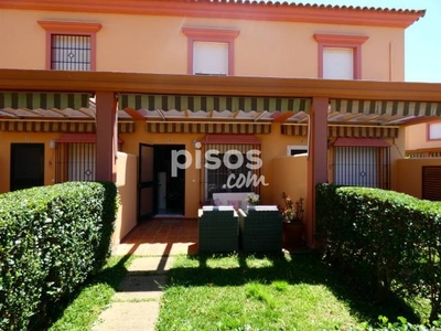 Casa adosada en venta en Avenida del Pacífico, 2 en Sancti Petri-La Barrosa-Coto de la Campa por 280.000 €