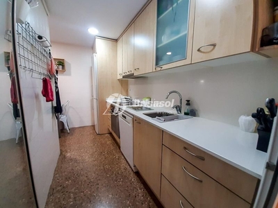 Alquiler piso - piso de alquiler de 4 habitaciones zona riera aragó en Reus