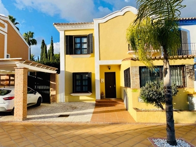 Chalet en venta en Guadalmina Alta, Marbella, Málaga