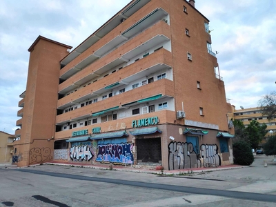 Local en venta enurb. pinomar, 1,guardamar del segura,alicante