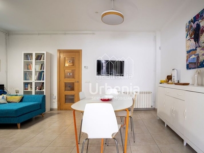 Piso con amplia terraza y 3 dormitorios en Centre Sitges