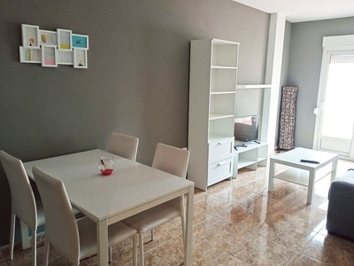 Piso en alquiler en Tomelloso de 1 habitación con muebles y aire acondicionado