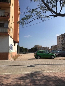 Terreno urbano para construir en venta enc. diputado josé luis barceló, 18,alicante,alicante