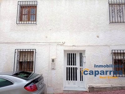 Venta Casa adosada en Calle Federico García Lorca Uleila del Campo. Con terraza 239 m²