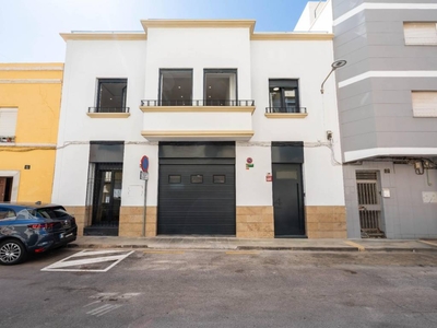 Venta Casa unifamiliar Almería. Con terraza 298 m²
