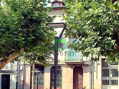 Venta Casa unifamiliar Ourense. A reformar con balcón 90 m²