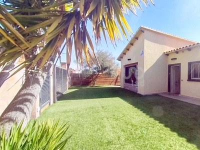 Venta de casa con piscina en El Vendrell