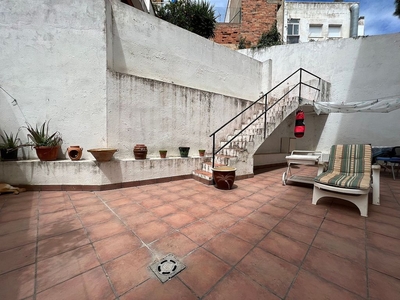 Venta de piso en Vilartagues i Tueda de Dalt de 3 habitaciones con terraza