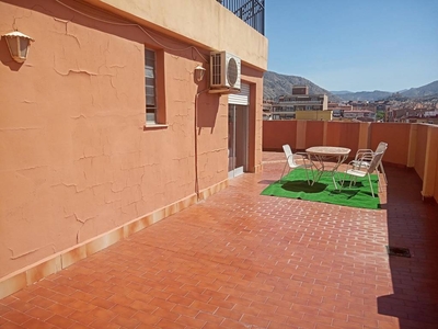 Venta Piso Elda. Piso de tres habitaciones Quinta planta con terraza