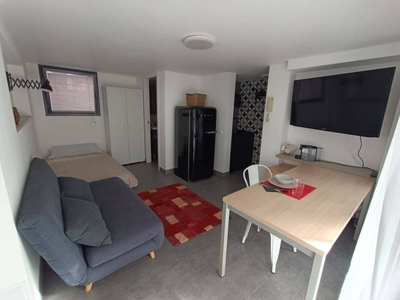 Alquiler Apartamento en villa en Carrer Ramon Llull 27 Premià de Mar. Nueva calefacción individual 23 m²