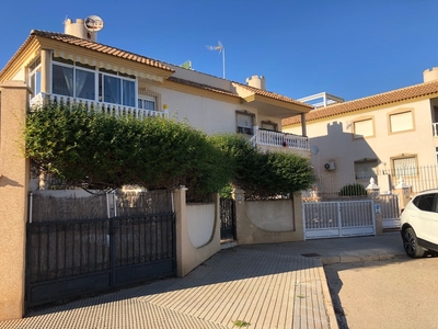 Apartamento en venta en La Zenia, Orihuela, Alicante