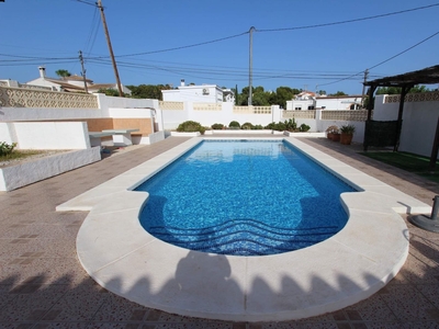 Chalet en venta en Calpe / Calp, Alicante