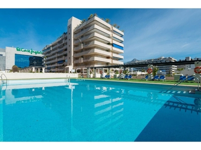 Piso en venta en Puerto Banus, Marbella, Málaga