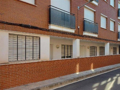 Venta Piso Ulldecona. Piso de tres habitaciones en Calle Vallas 19.