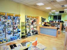 Local comercial Sant Boi de Llobregat Ref. 84642707 - Indomio.es