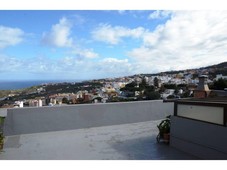 Venta Casa unifamiliar en Calle Las Tenerias Icod de Los Vinos. Buen estado con terraza 161 m²