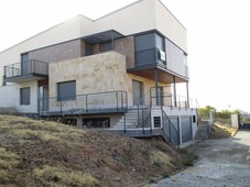 Venta Casa unifamiliar Villamayor. Con terraza 272 m²