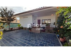 Casa en venta en Carrer del Baix Ebre en Caldes de Malavella por 263.000 €