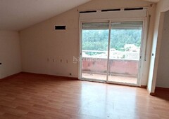 Piso en castella la manxa 16 vivienda en venta en Abrera