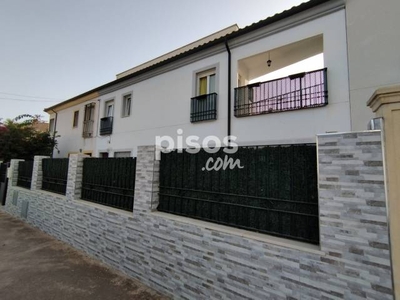 Casa en venta en Calle de la Manifestación en Poniente-Norte-Miralbaida-Parque Azahara por 279.900 €