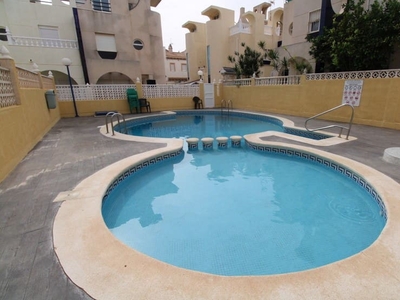 Casa en venta en Torrevieja, Alicante