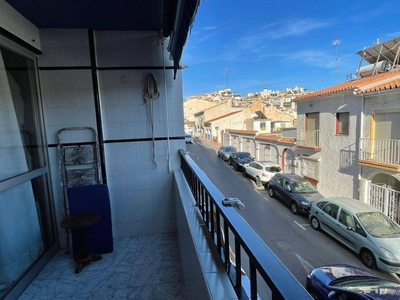 Venta Piso Benalmádena. Piso de tres habitaciones Con terraza