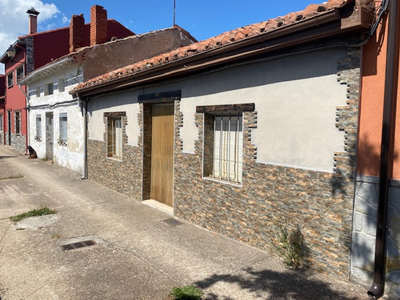 Venta de casa en Barruelo de Santullán