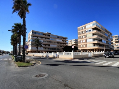 Apartamento en venta en Mar Azul, Torrevieja, Alicante
