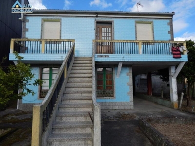 Casa con terreno en Vilagarcía de Arousa