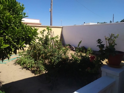 Chalet en venta en Chipiona, Cádiz