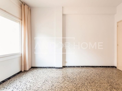 Piso andor home les ofrece este piso ubicado en calle numància en Barcelona