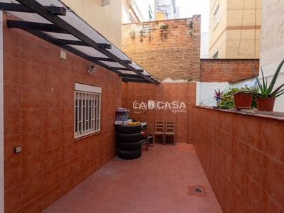 Piso en carrer de l'alegria 33 bajo con terraza a la venta en c/ alegria en Hospitalet de Llobregat (L´)
