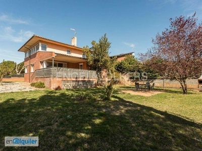 Casa espaciosa en el centro de Begues