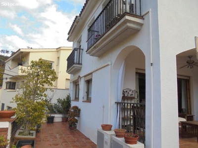 Casa en Cabrera de Mar, junto centro