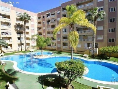 ¡OPORTUNIDAD! APARTAMENTO DE 3 DORMITORIOS CON TERRAZA Y PISCINA