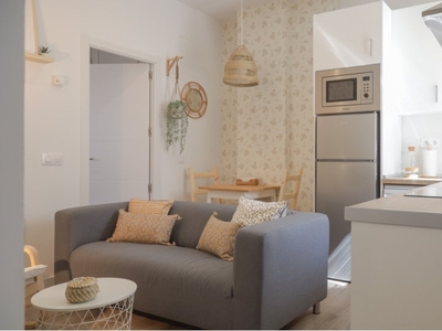 Elegante apartamento de 2 dormitorios en alquiler en Salamanca, Madrid