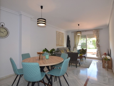 Apartamento en Nueva Andalucia, Málaga provincia