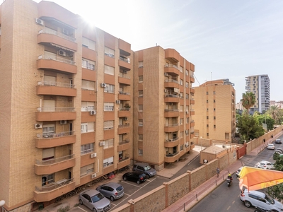 Venta de piso en Oliveros, Altamira, Barrio Alto (Almería), Oliveros
