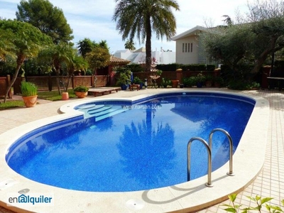 Villa en alquiler anual