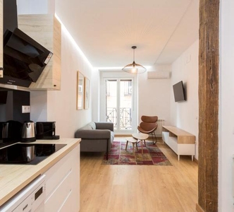 Apartamento de alquiler en Calle de Pelayo, Justicia - Chueca