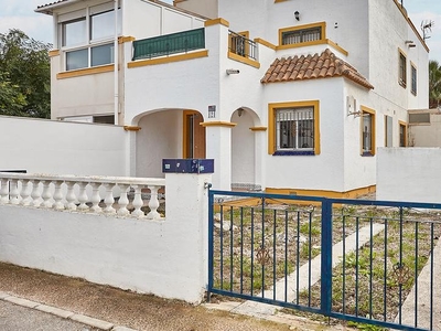 Casa adosada en venta en C/ Residencial Jardín del Mar VII. Situación Actua, Zona Carrefour - Urbanizaciones
