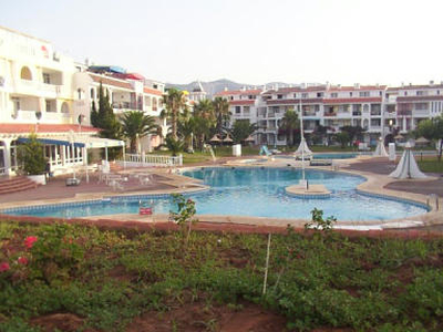 Alquiler vacaciones de piso con piscina y terraza en Alcossebre (Alcalà de Xivert-Alcossebre), Habitat