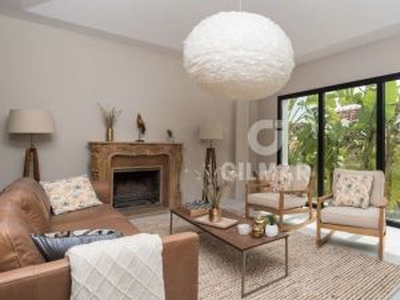 Chalet en venta en Elviria