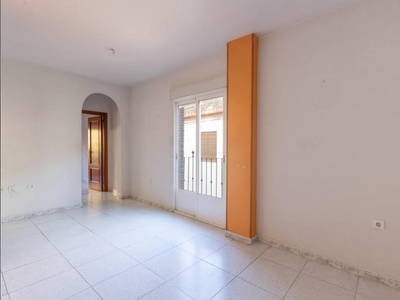 Piso en venta en Pinos Genil