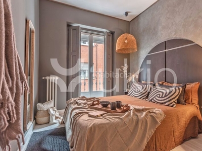 Alquiler apartamento de 1 dormitorio con oficina en chamberí en Madrid