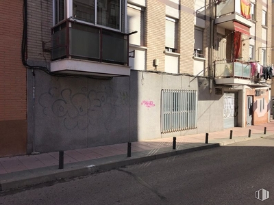 Calle Ceuta, 28