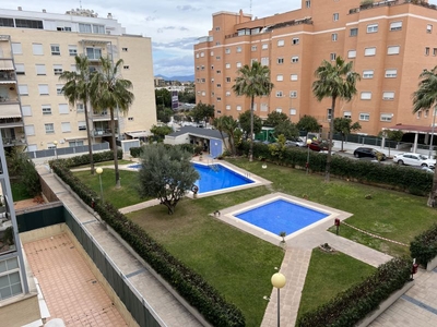 Habitaciones en C/ Frigola, Paterna por 360€ al mes