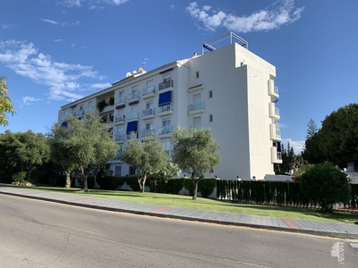 Piso en venta en Avenida Limonar (las Chapas), Bajo, 29604, Marbella (Málaga)