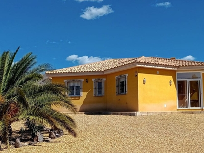 Chalet en venta en La Aljambra, Albox, Almería