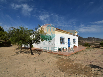 Casa con terreno en Lorca